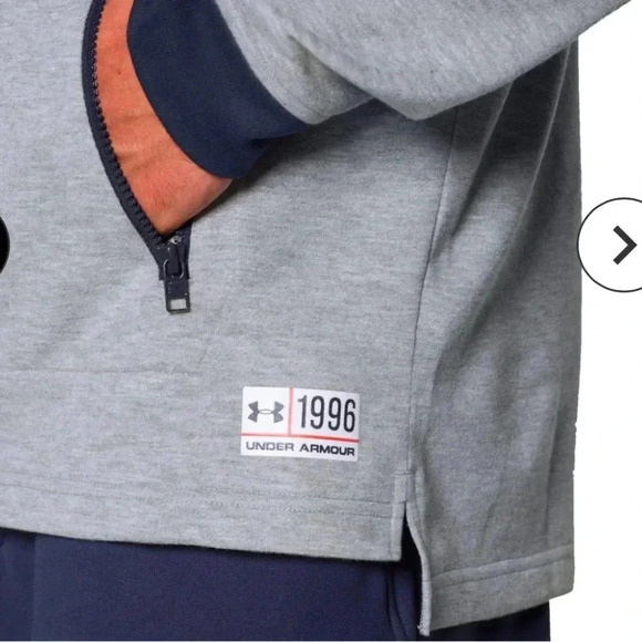 Underarm-our golden age crew sweatshirt - Picture 2 of 11